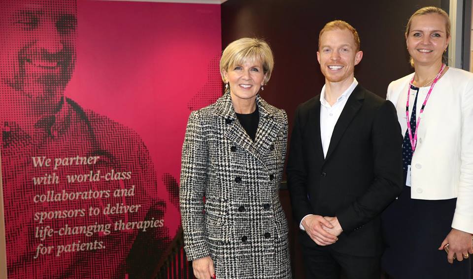Left to right- The Hon Julie Bishop MP, Michael Winlo (CEO of Linear), Zelda Herbst (Project Manager of Oncology & Haematology)